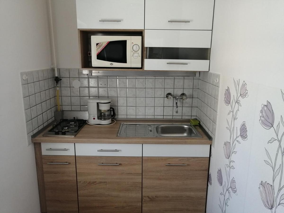 Loki Apartment *